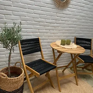 Appartement 35 With Private Parking, Zandvoort